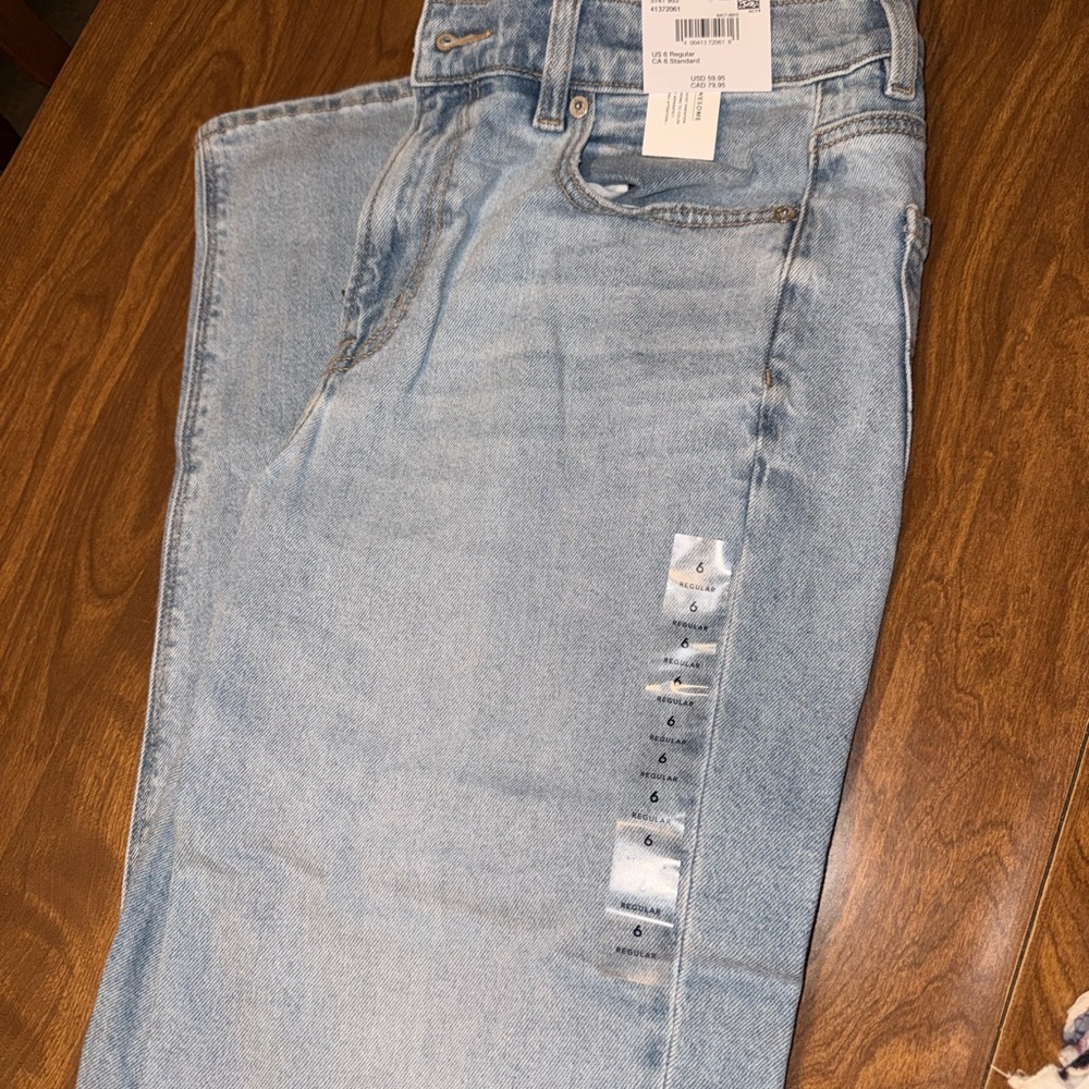 American Eagle Outfitters Light Blue Straight Jeans
